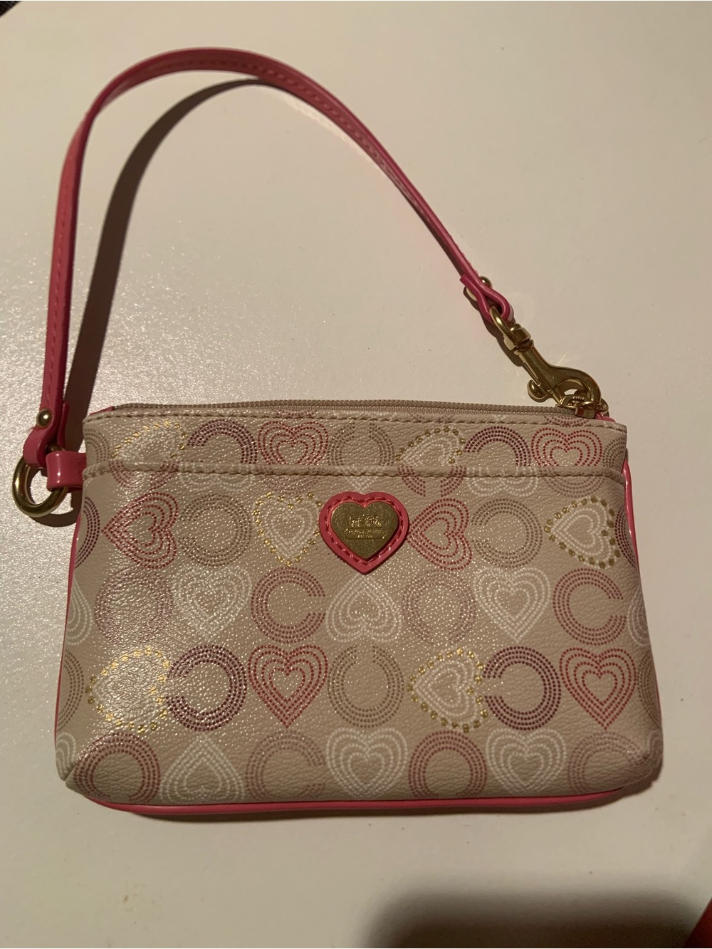 NWOT Coach Heart Print Wristlet in Pink and Cream Limited Edition